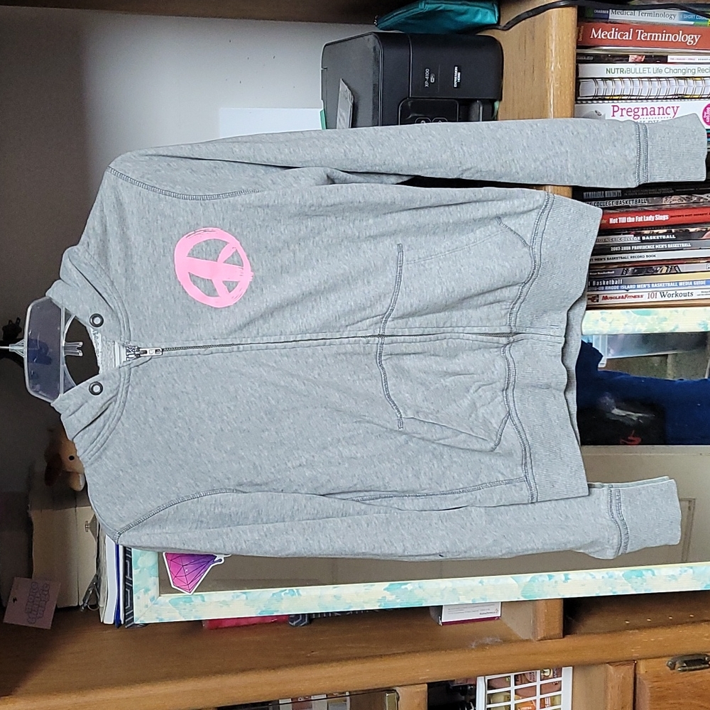 Gray VS Pink sweatshirt